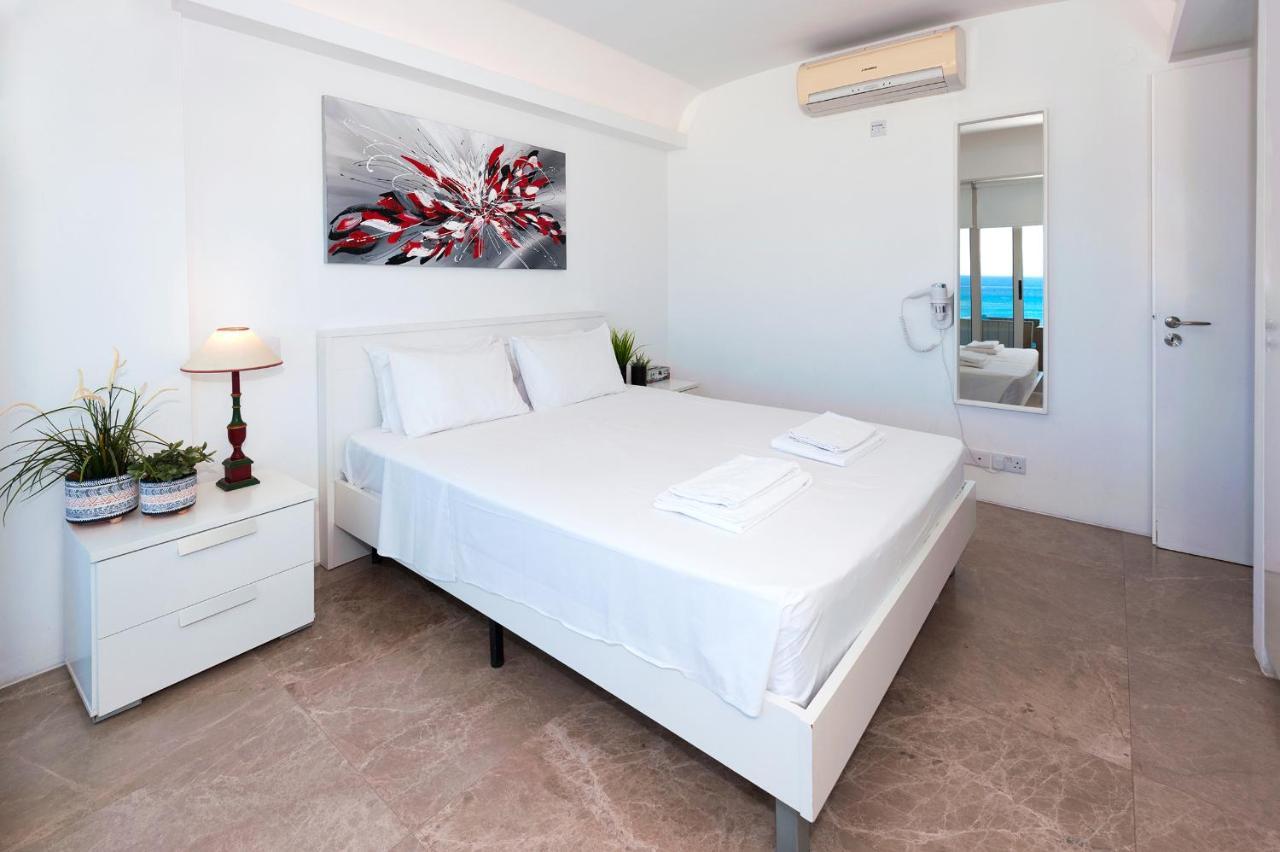 Apartment Marina - Beachfront Protaras Exterior photo