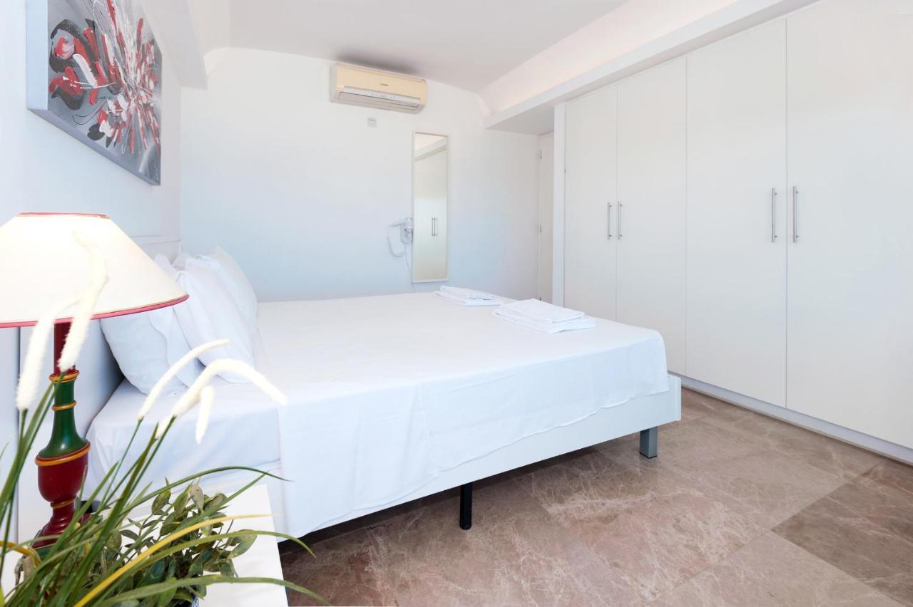 Apartment Marina - Beachfront Protaras Exterior photo